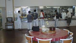 e1.jpg (10KB) ���H