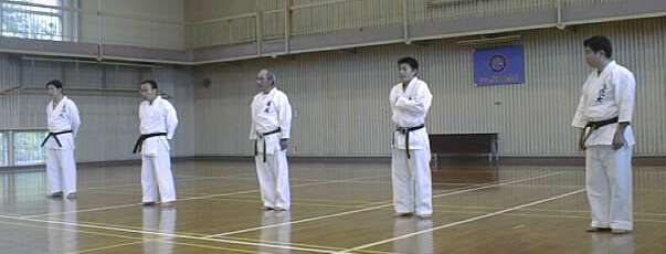 A0.jpg (18KB) �R�[�`�A�n�a�̊F����